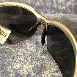 pugs sunglasses style a2